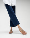 FitFlop FINO Crystal Chain Leather Toe-Post Sandals Sandal