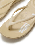 FitFlop FitFlop X PANTONE iQushion Toe-Posts iQushion