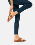 FitFlop FitFlop GRACIE Buckle Leather Toe-Post Sandals Dynamicush