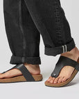 FitFlop FitFlop IQushion Mens Leather Toe-Post Sandals Slippers