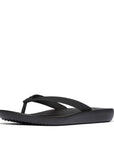 FitFlop FitFlop IQUSHION Mens Textured-Strap Flip-Flops iQushion