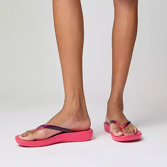 FitFlop FitFlop iQushion Ombre Transparent Flip Flops