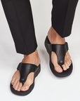 FitFlop FitFlop Trakk II Mens Leather Flip-Flops Microwobbleboard