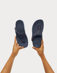 FitFlop FitFlop Trakk II Mens Leather Flip-Flops Microwobbleboard