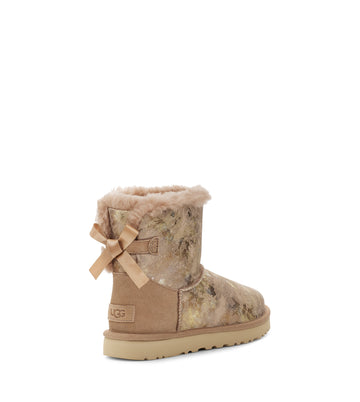 UGG Mini Bailey Bow Gold Wash Trenton