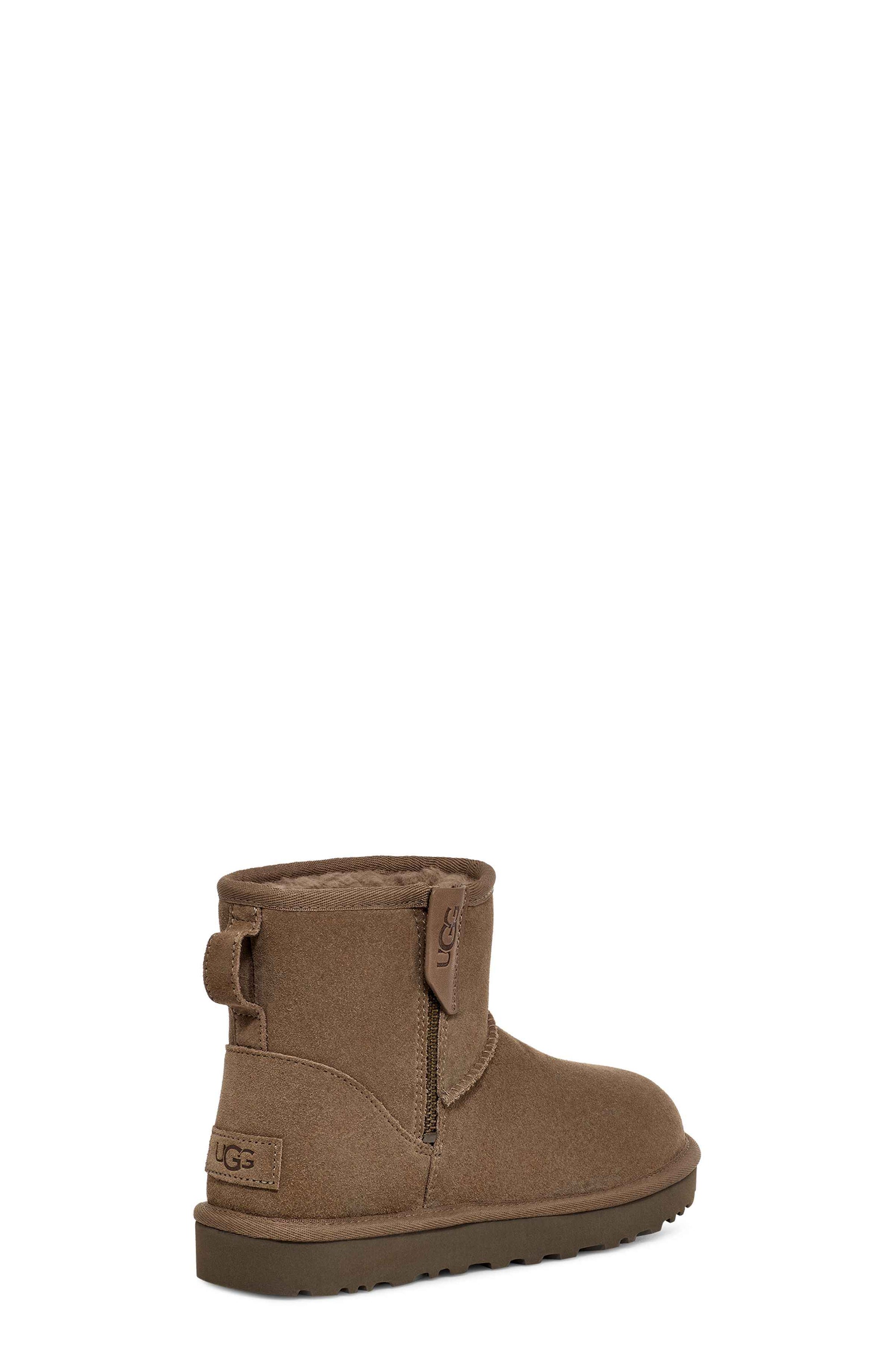 UGG UGG Classic Mini Bailey Zip boot   