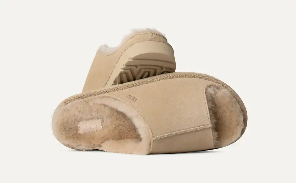 UGG Women&#39;s Greenport Slide Slide