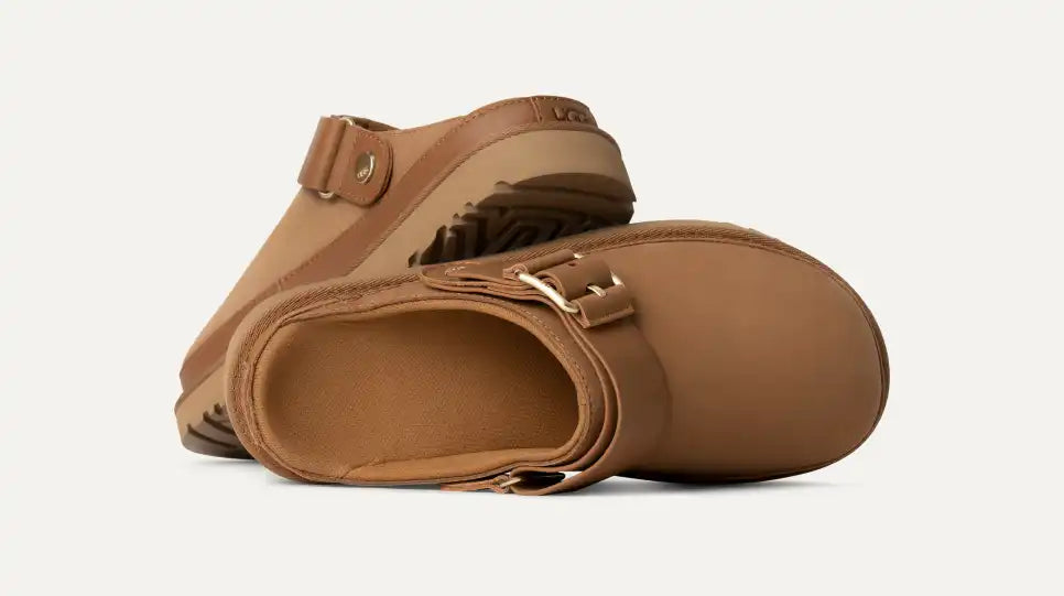 UGG Women&#39;s Goldenstar Villa Clog Slip on