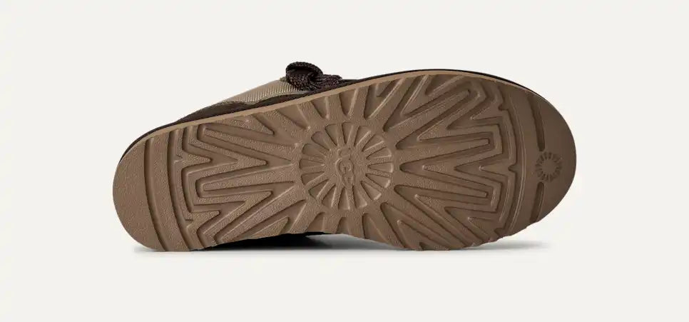 UGG Men&#39;s Lowmel Sneaker