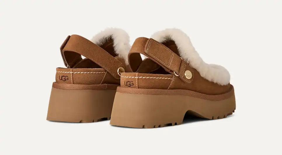 UGG Women&#39;s Esmee Clog Slip on