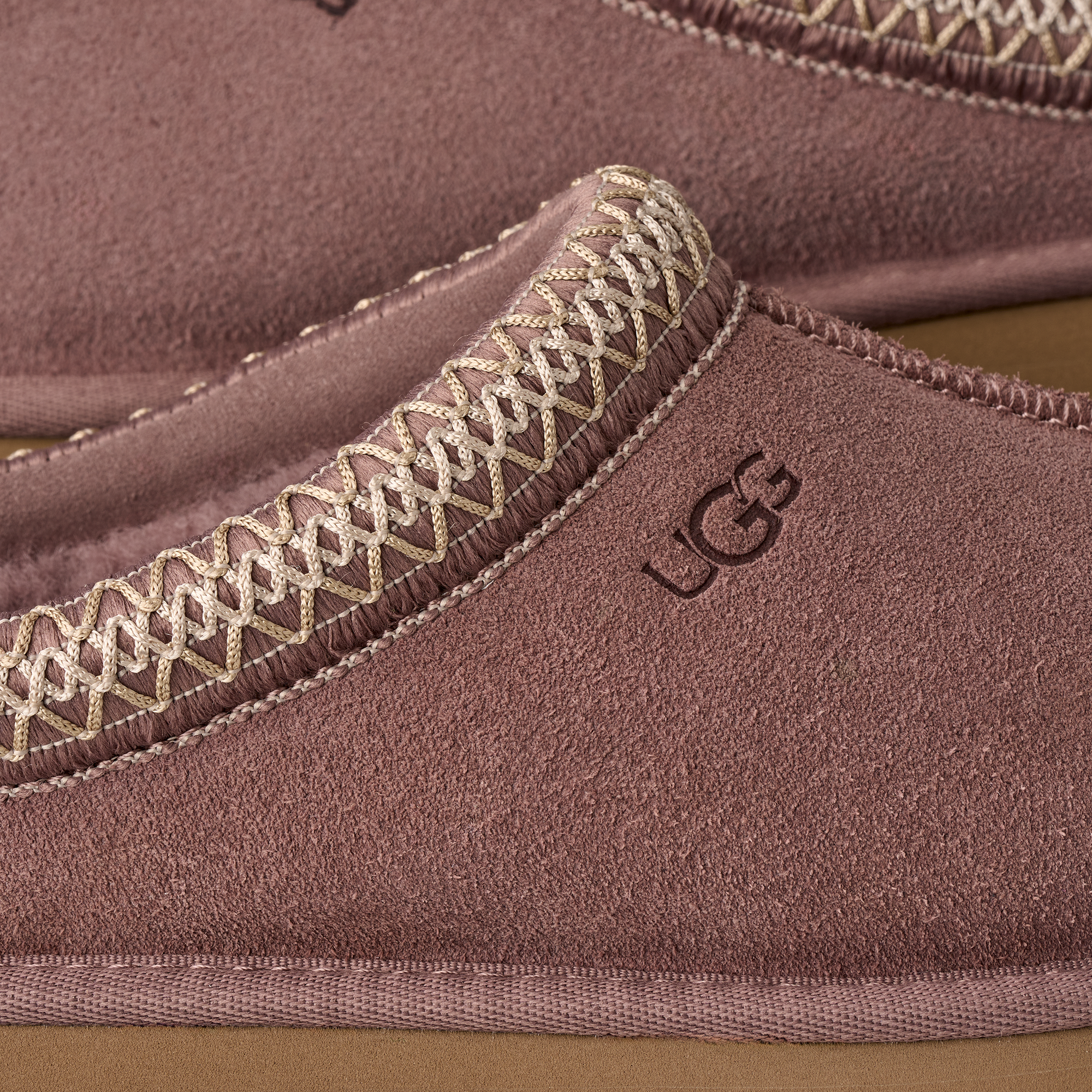 UGG Tazz II