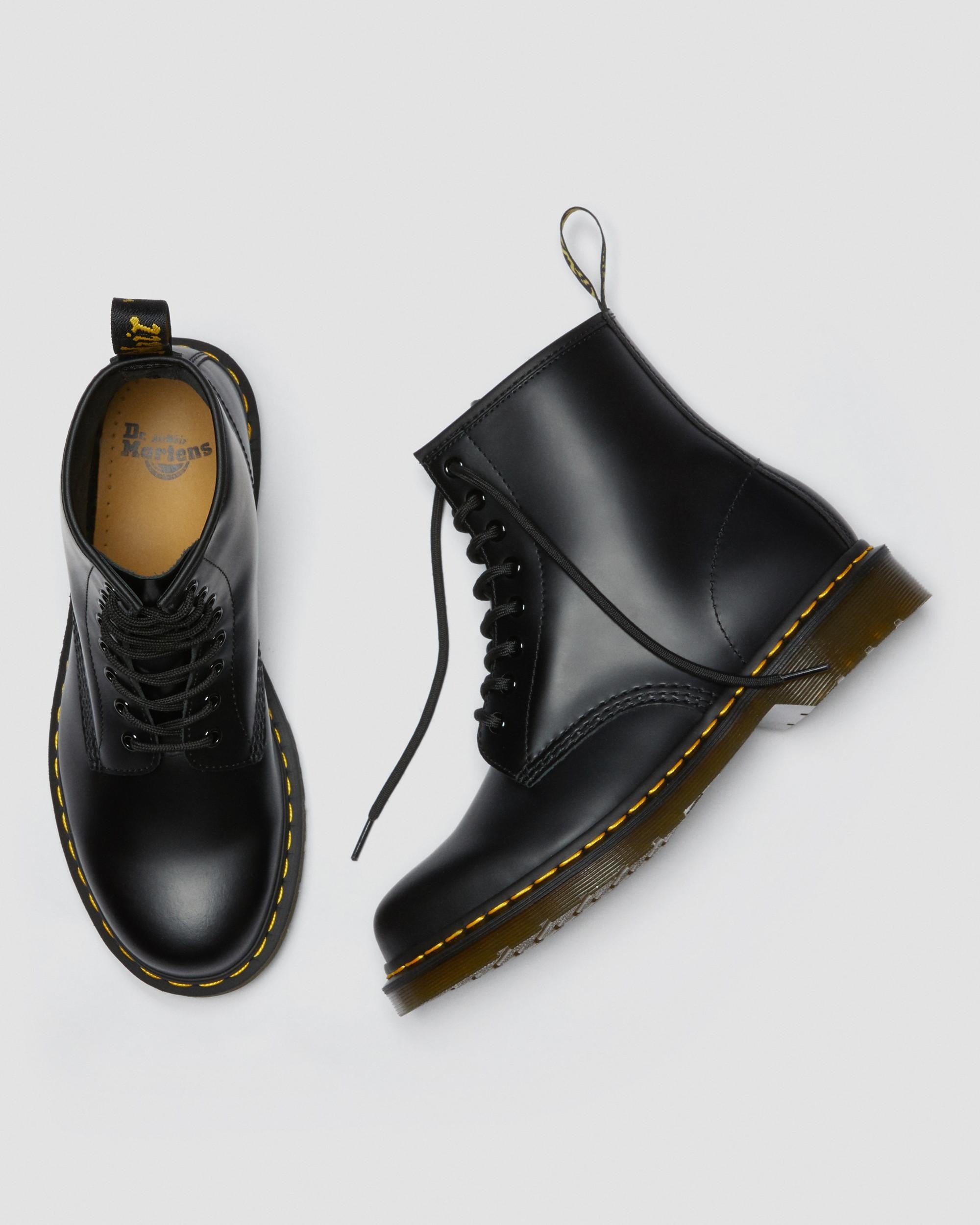 Dr Martens Dr Martens 1460 Smooth Leather Lace Up Boots Boot