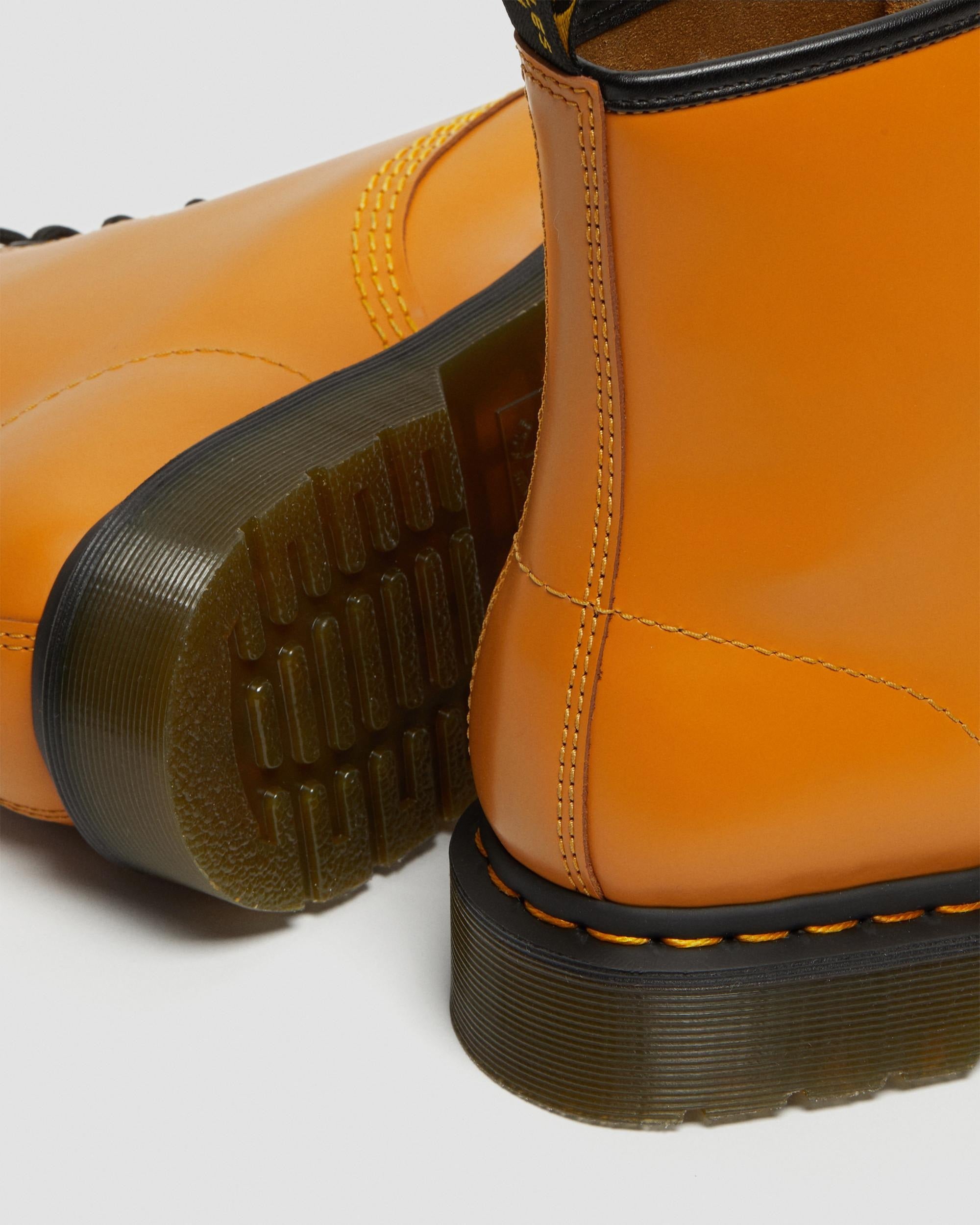 Dr Martens 1460 Smooth Leather Lace Up Boots