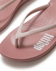 FitFlop FitFlop X PANTONE iQushion Toe-Posts iQushion