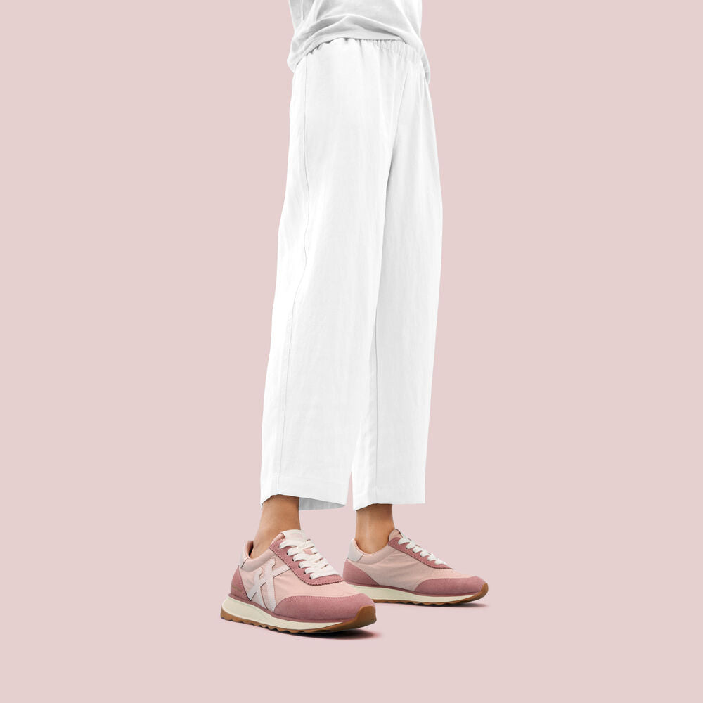 FitFlop X PANTONE Retro-Q Suede Sneakers