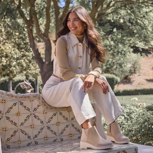 TOMS Maude Wedge Boot Boot