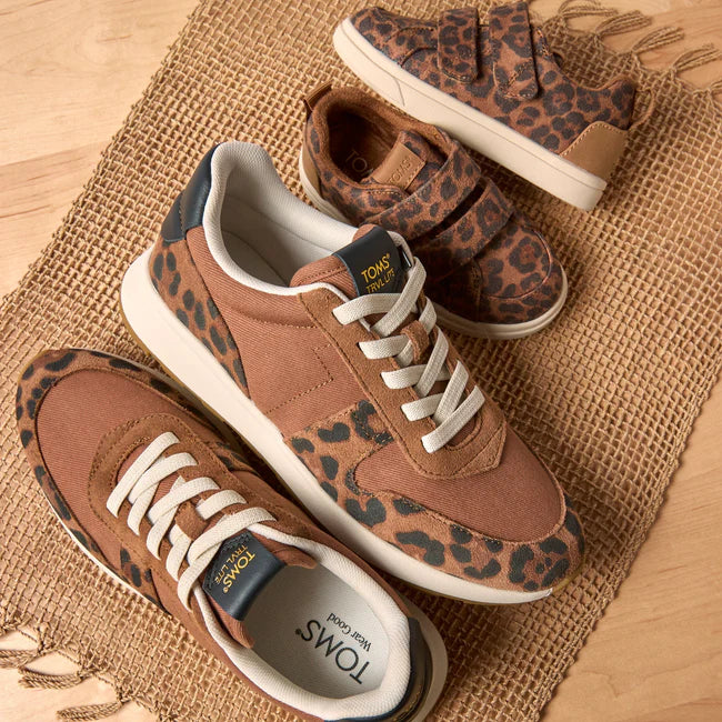 TOMS TRVL LITE Retro Runner Sneaker Sneaker