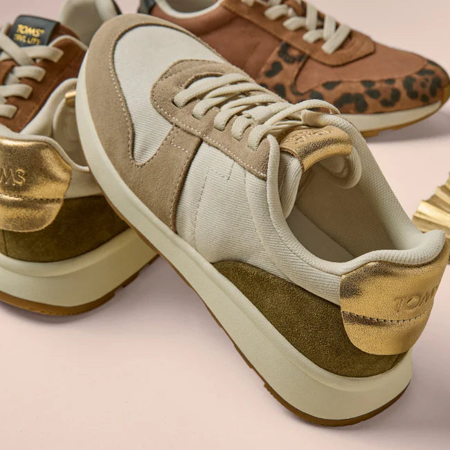 TOMS TRVL LITE Retro Runner Sneaker Sneaker