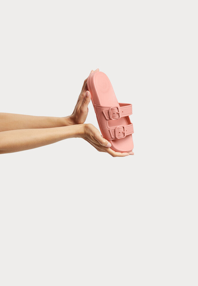 Two-Bar Buckle Slides IQUSHION iQushion