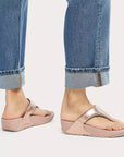 FitFlop Lulu Leather Toe-Post Sandals Microwobbleboard