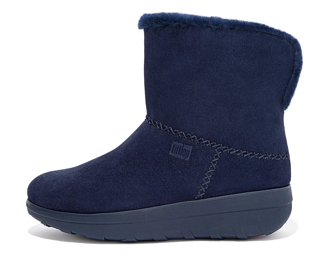 Double-Faced Shearling Ankle Boots ORIGINAL MUKLUK SHORTY Microwobbleboard Midnight Navy 3