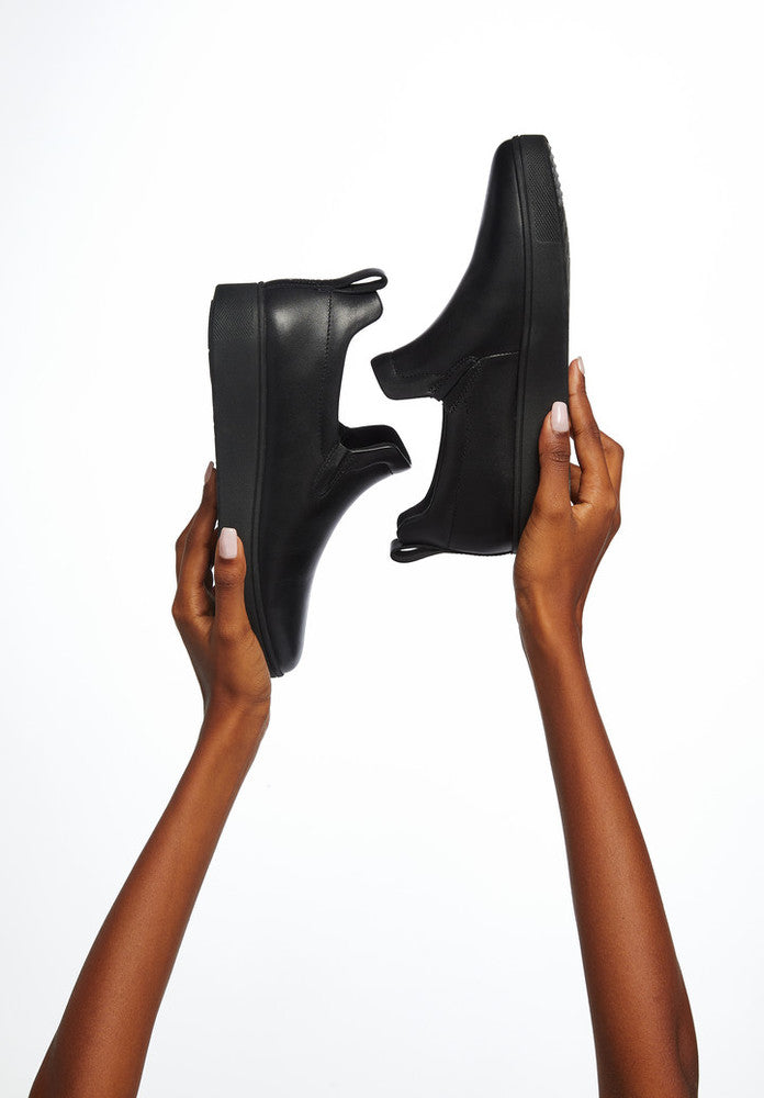 FitFlop Rally Leather Slip-On Skate Trainers Anatomicush