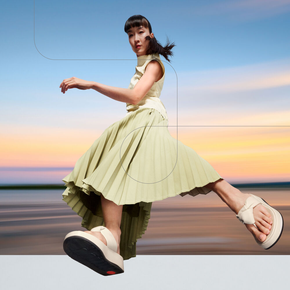 Knot Soft-Leather Flatform Toe-Post Sandals F-MODE Microwobbleboard
