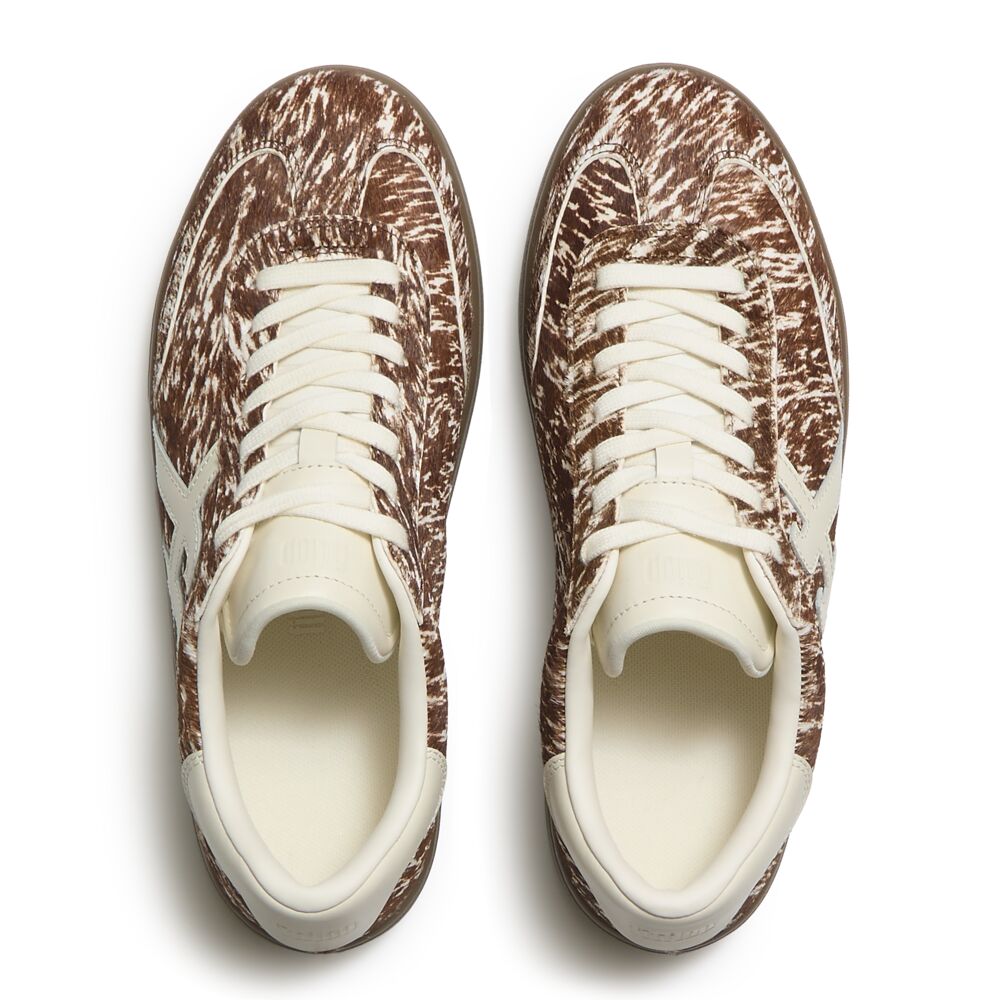FitFlop THE DASH FF Pony Cow T-Toe Trainers