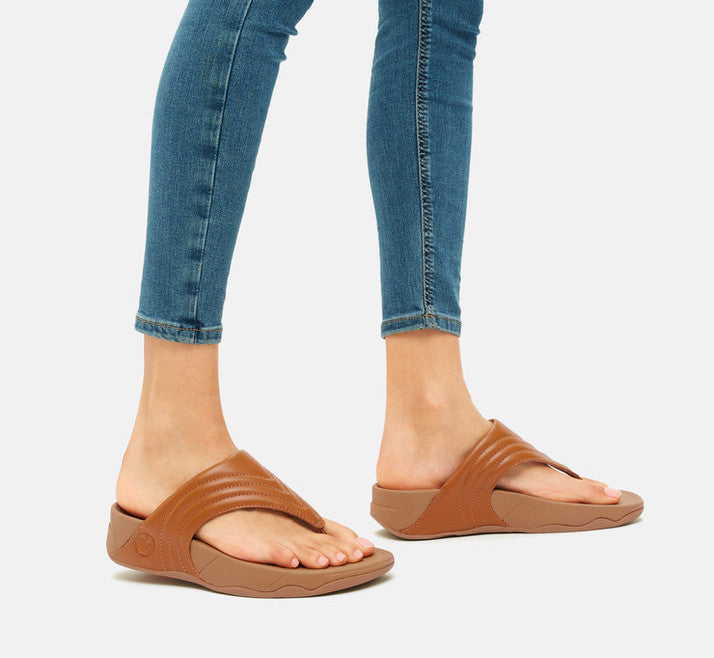 FitFlop Walkstar Leather Toe-Post Sandals Microwobbleboard